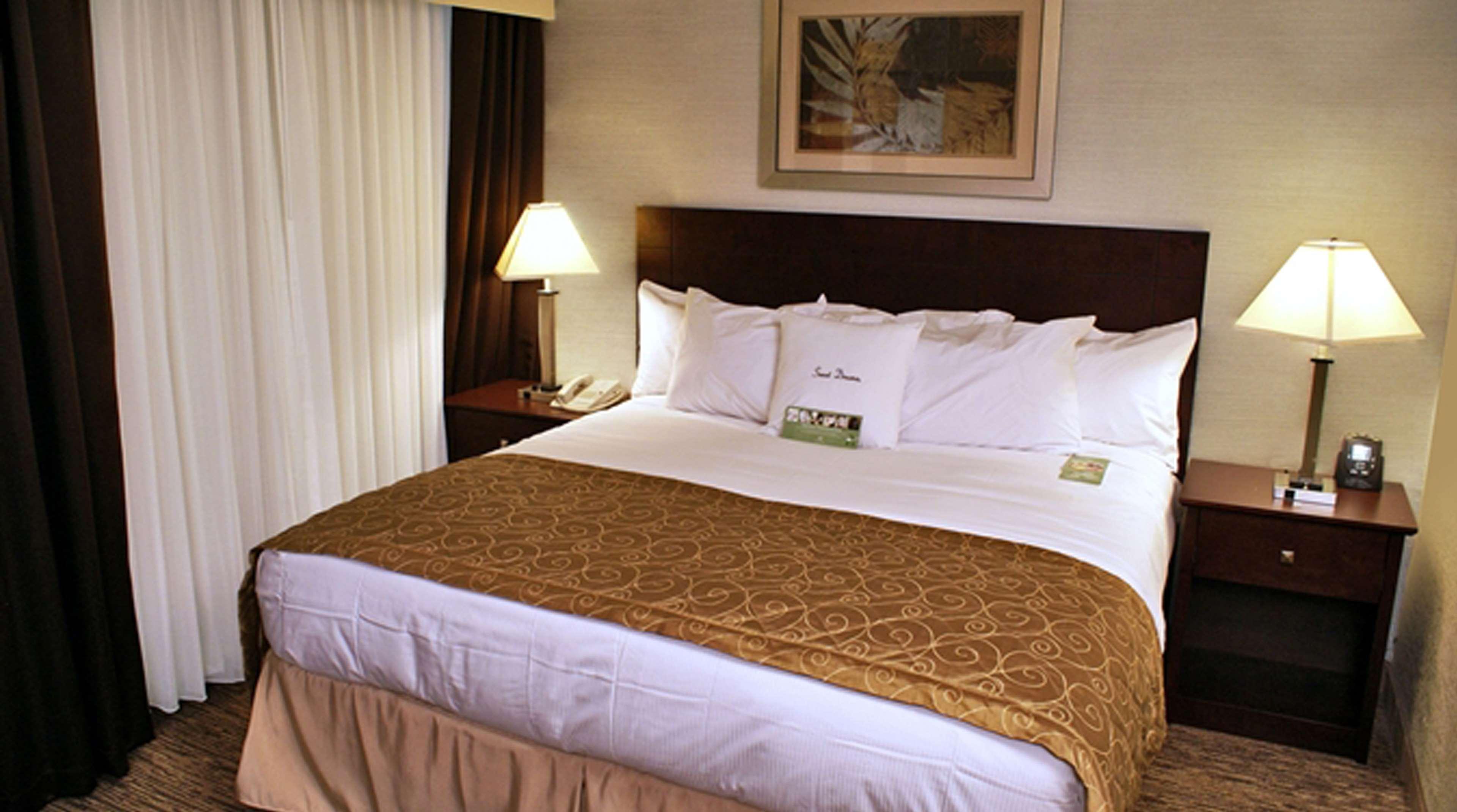 Hotel Doubletree By Hilton Rocky Mount Exterior foto
